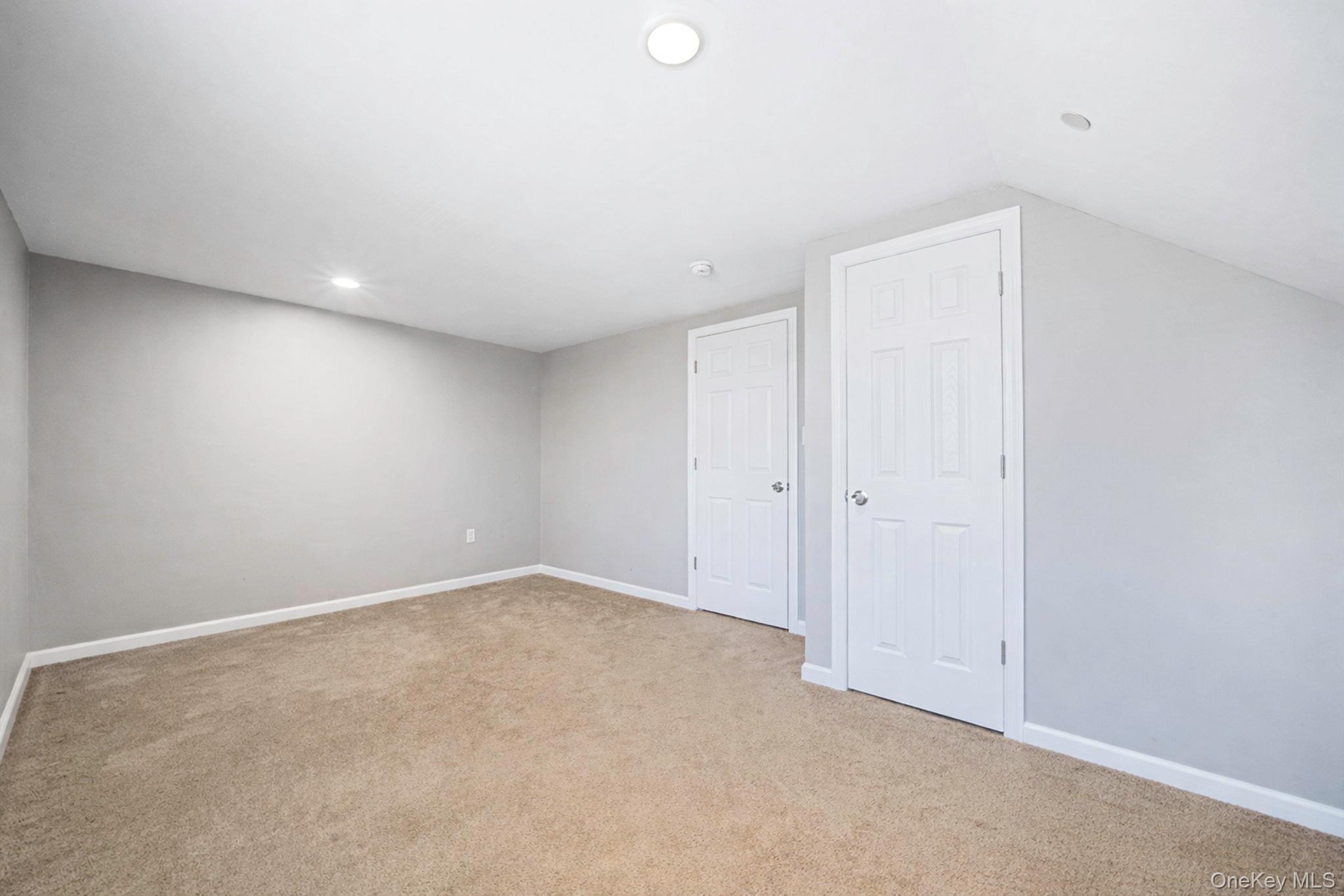 232 30th Street Lindenhurst, NY 11757 - Photo 14 of 46 a view of an empty room