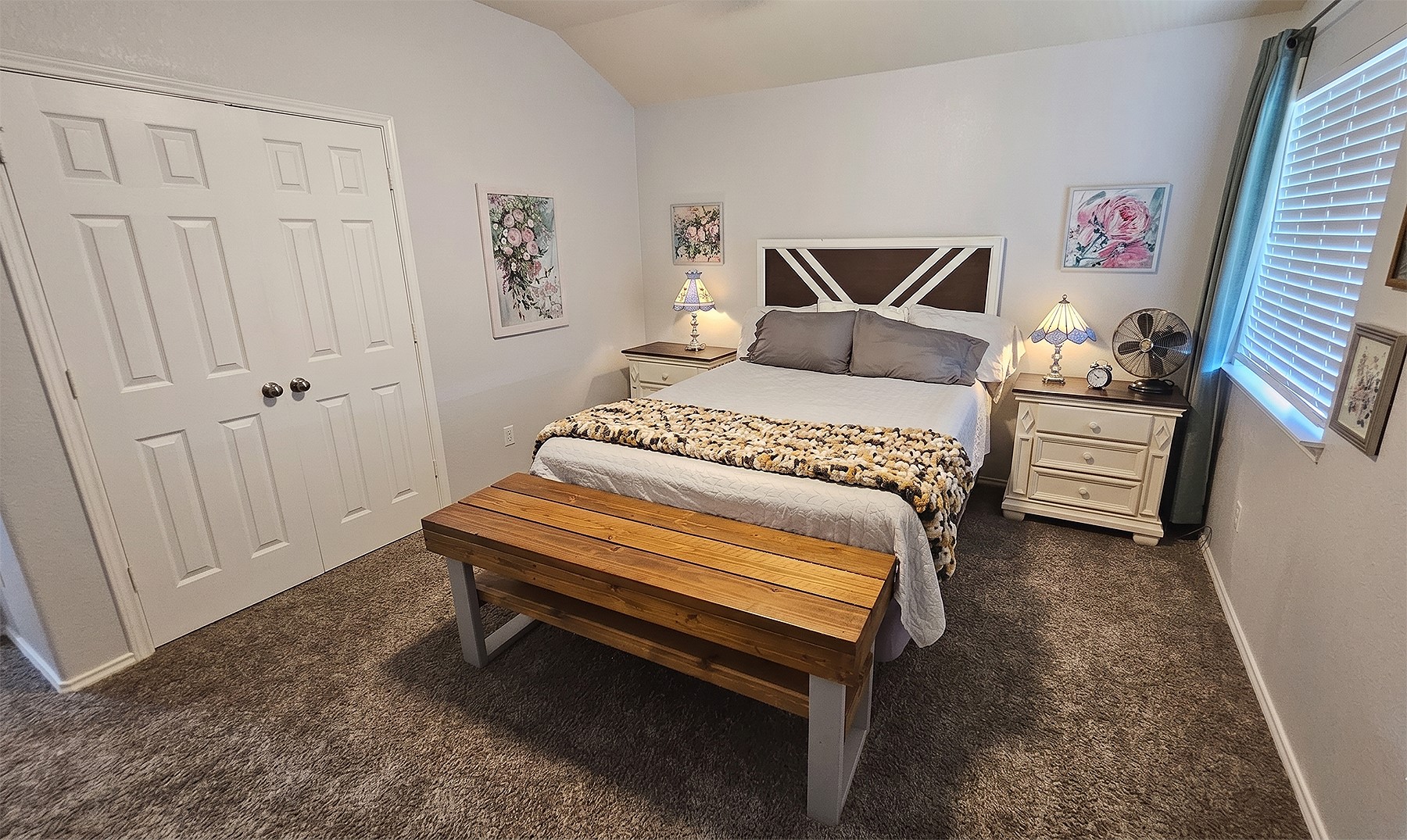 237 Bethann Drive Temple, TX 76502 - Photo 23 of 37 Vaulted ceiling room featuring carpet flooring and white painted walls