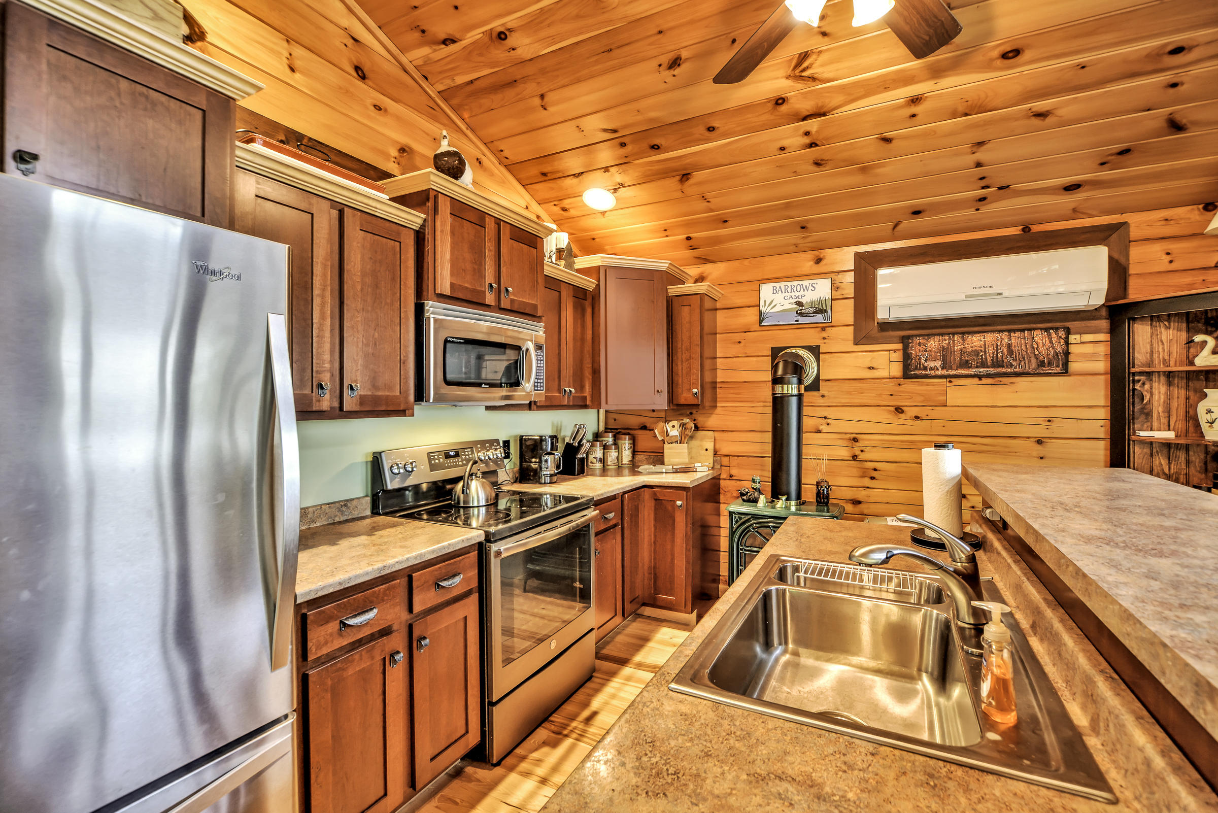 207 70th Fireroad Road South China, ME 04358 - Photo 14 of 44 108119-14