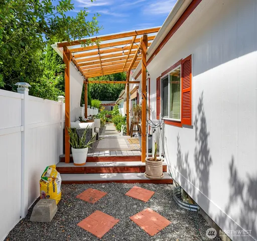 $335,000 | 6350 Portal Way, Unit 20, Ferndale, WA 98248