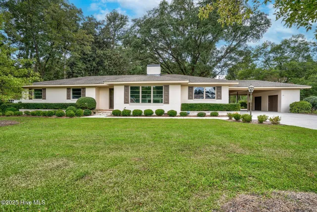 $330,000 | 509 West Nash Street, Elm City, NC 27822