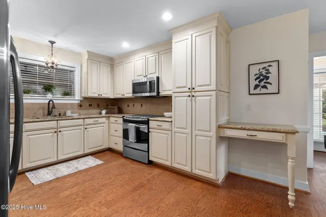 $330,000 | 509 West Nash Street, Elm City, NC 27822