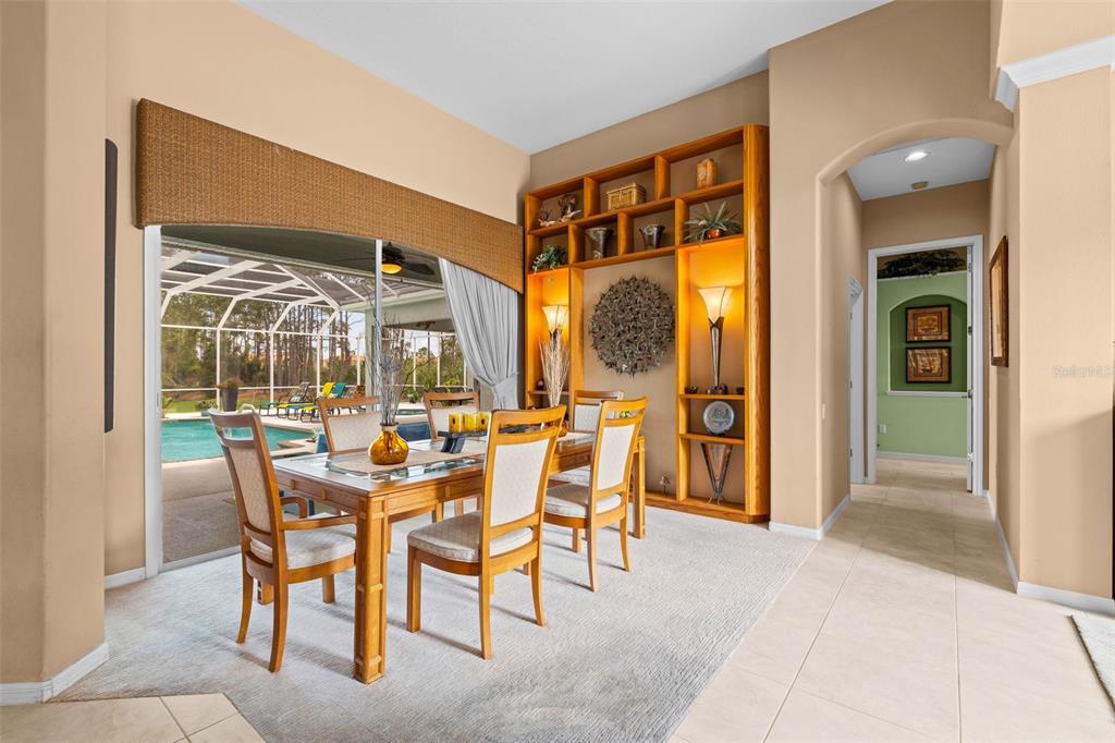 7517 Coventry Court Lakewood Ranch, FL 34202 - Photo 10 of 96