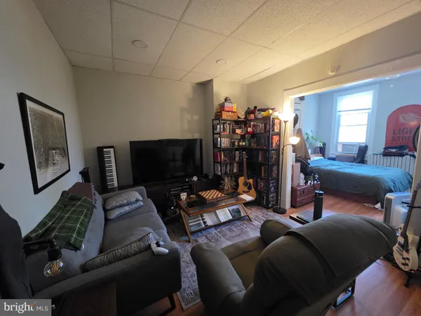 $1,200 | 106 South Patterson Park Avenue, Unit 2F, Baltimore, MD 21231