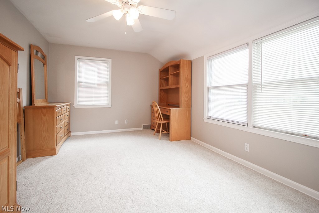 1145 Croyden Road Lyndhurst, OH 44124 - Photo 13 of 34