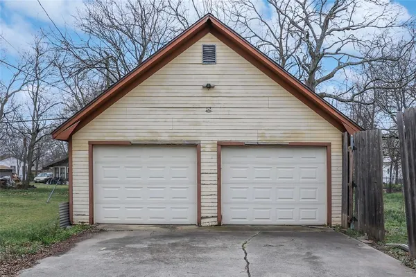 a view of barn house