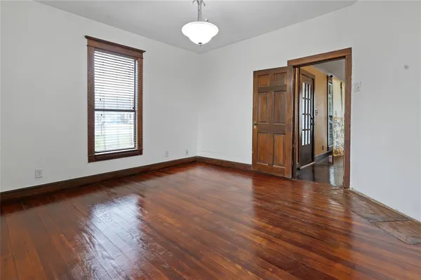 $200,000 | 401 West Maple Street, Whitewright, TX 75491