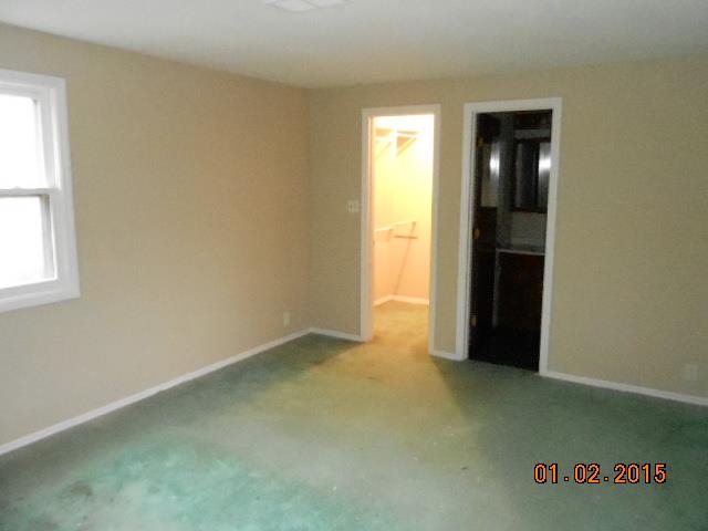 704 South Morrison Road Muncie, IN 47304 - Photo 12 of 13 Gallery Image 12