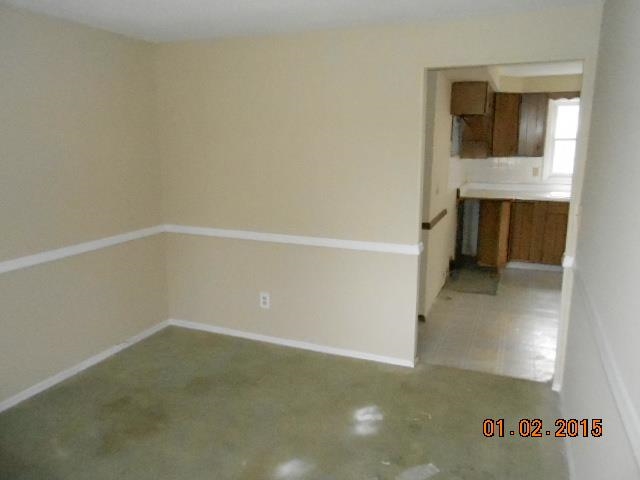 704 South Morrison Road Muncie, IN 47304 - Photo 7 of 13 Gallery Image 7