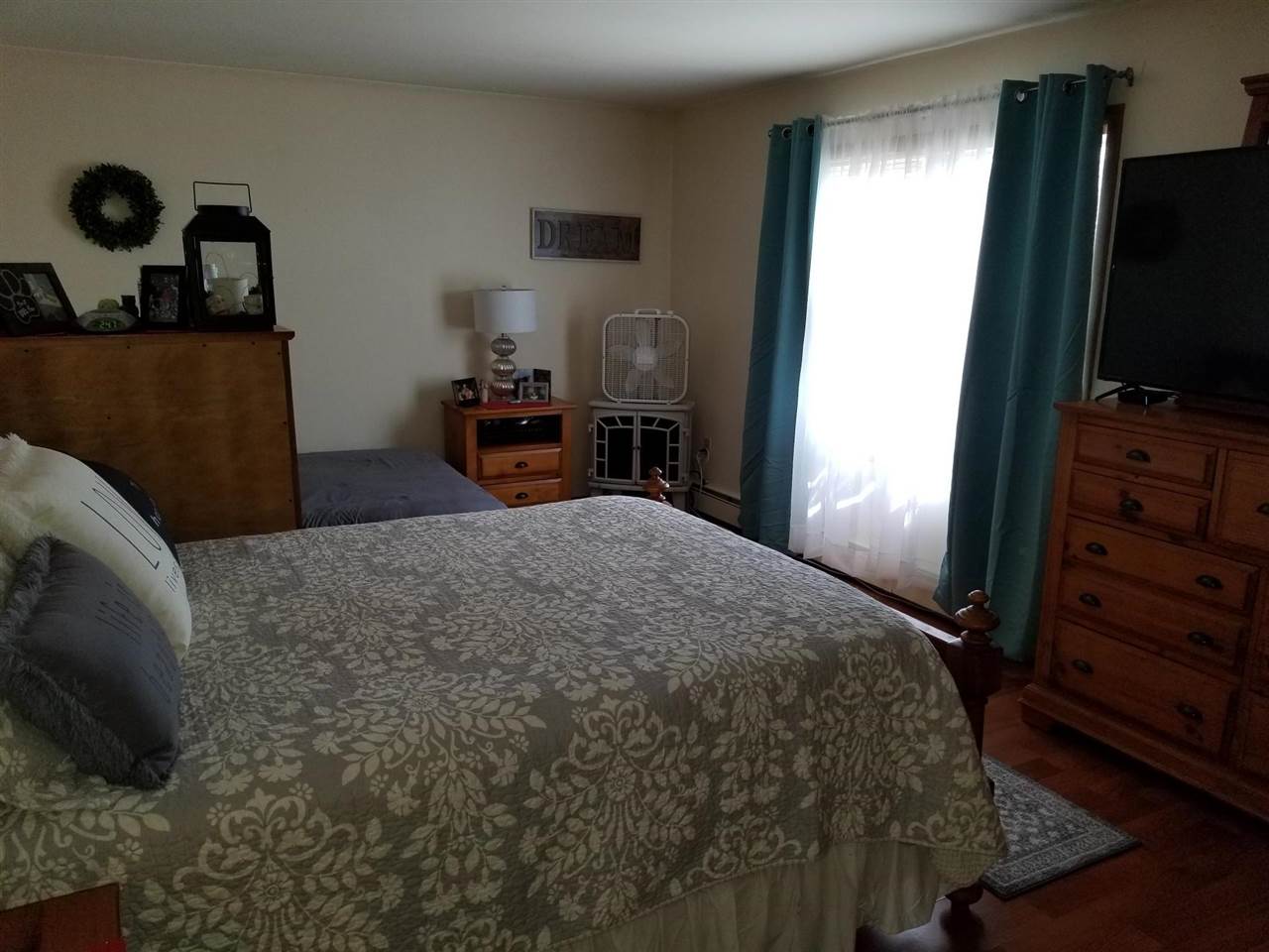 53 Kienia Road Hudson, NH 03051 - Photo 16 of 23