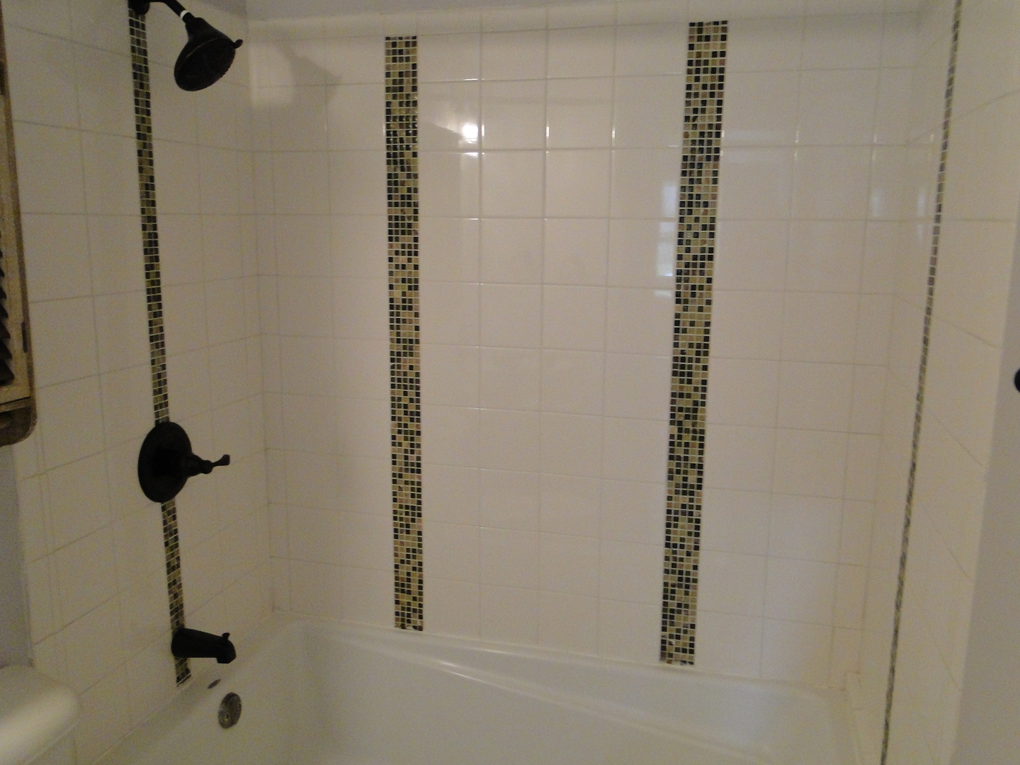 839 County Rd S 419 East Kankakee, IL 60901 - Photo 18 of 20 a bathroom with a shower