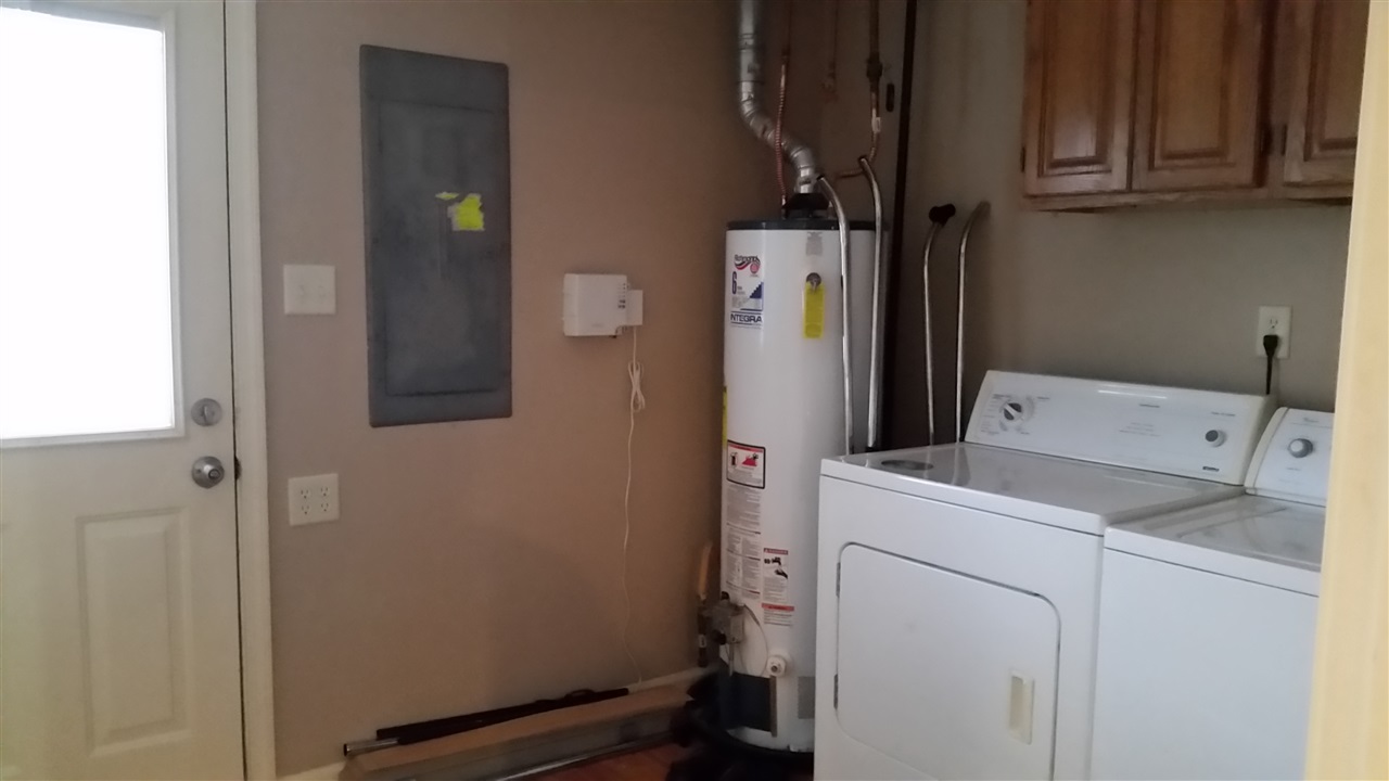 2325 East Tillman Road Fort Wayne, IN 46816 - Photo 22 of 25
