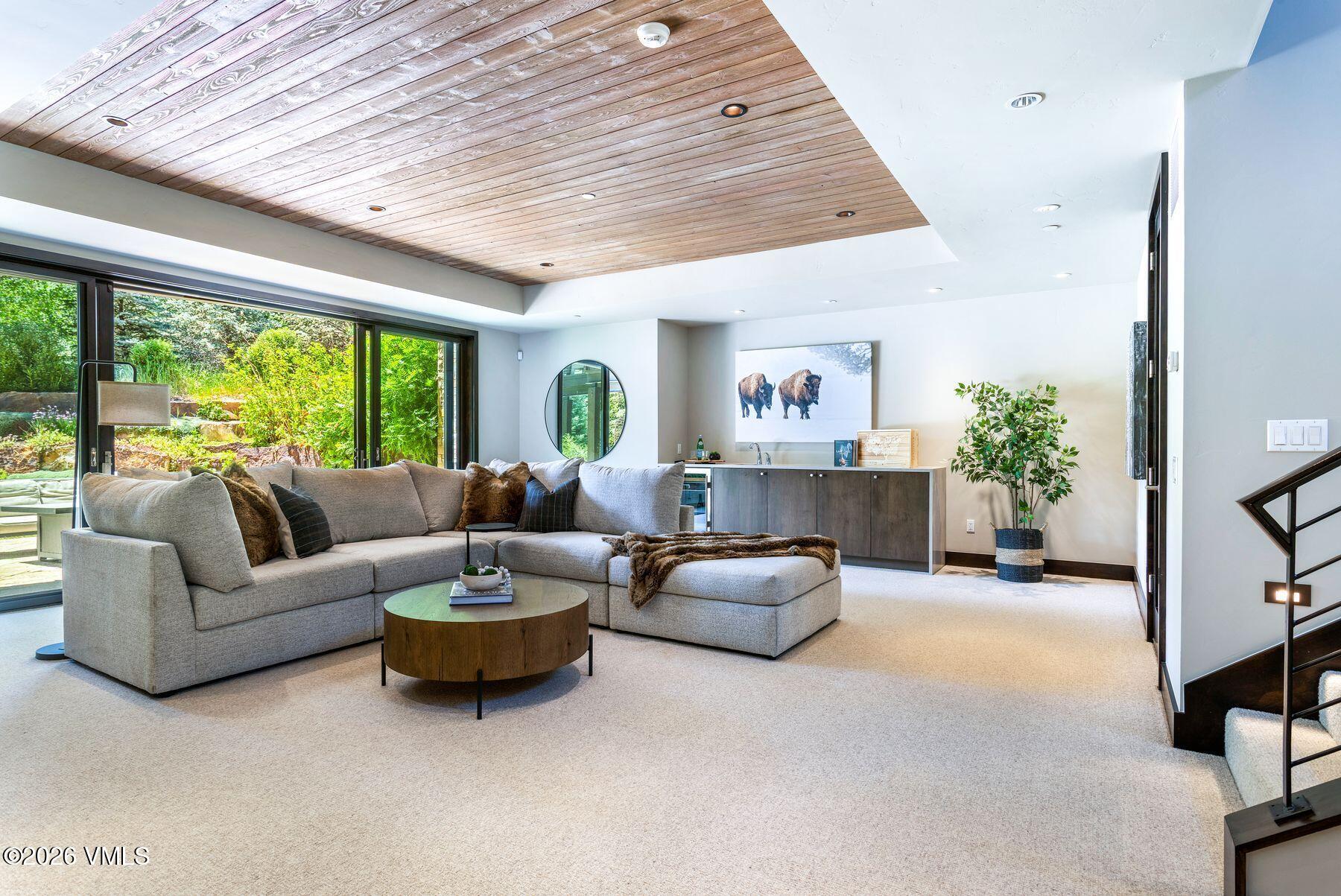 2440 Chamonix Lane Vail, CO 81657 - Photo 9 of 54 photo_online_008