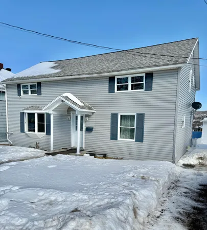 $117,900 | 362 St Thomas Street, Madawaska, ME 04756