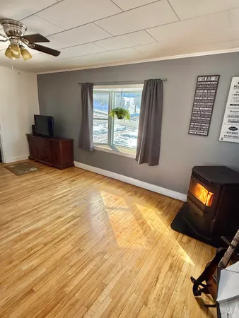 $117,900 | 362 St Thomas Street, Madawaska, ME 04756