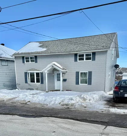 $117,900 | 362 St Thomas Street, Madawaska, ME 04756