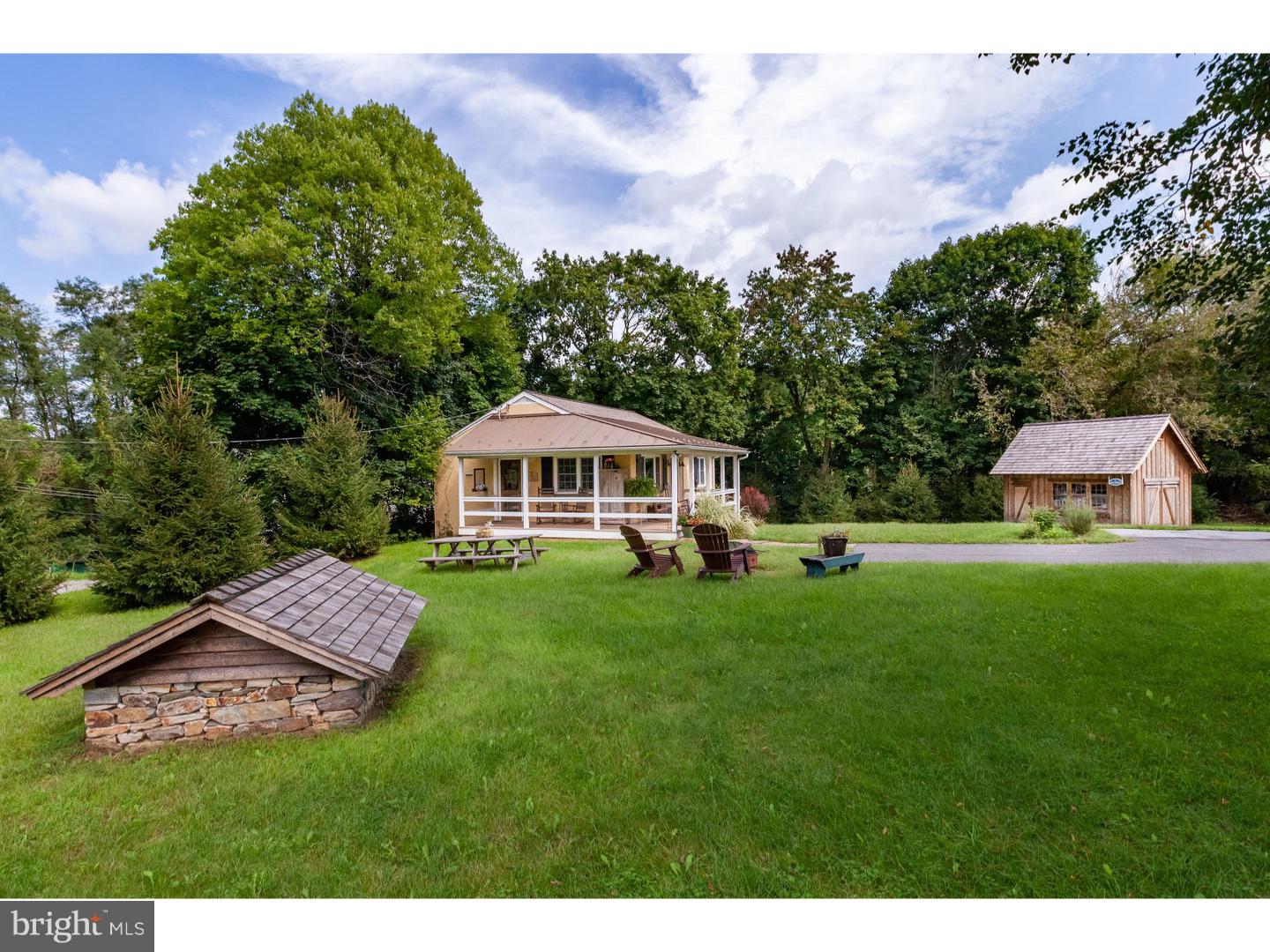 1035 Doe Run Road Coatesville, PA 19320 - Photo 3 of 20 View