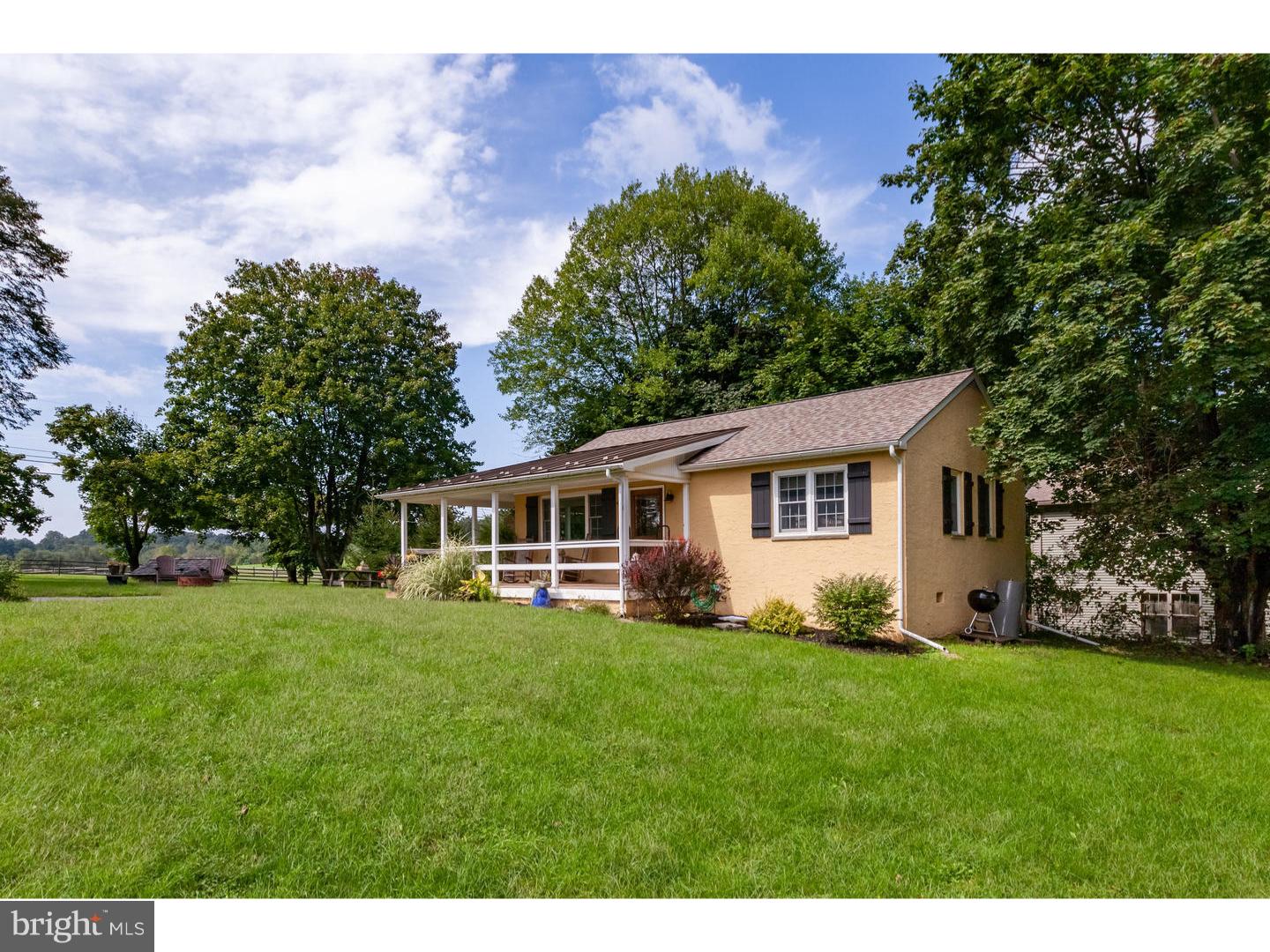 1035 Doe Run Road Coatesville, PA 19320 - Photo 7 of 20 Exterior Side
