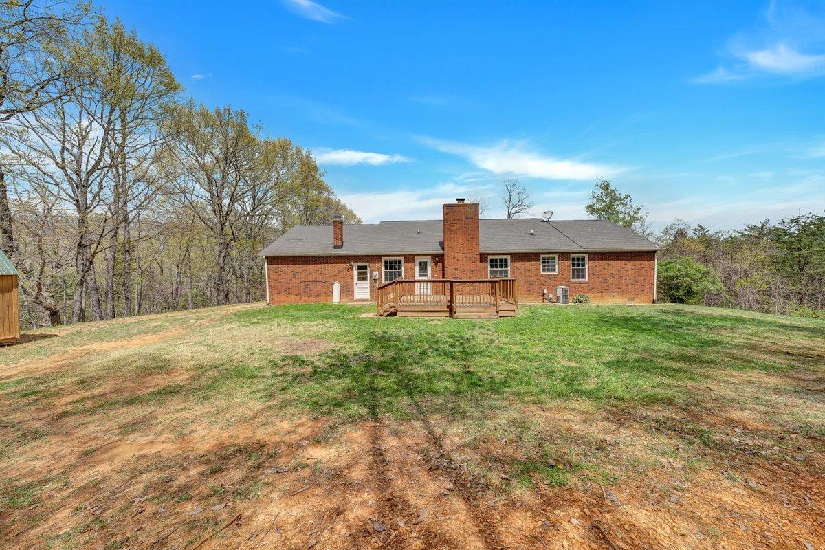 982 White Church Road Fincastle, VA 24090 - Photo 29 of 32 Home view