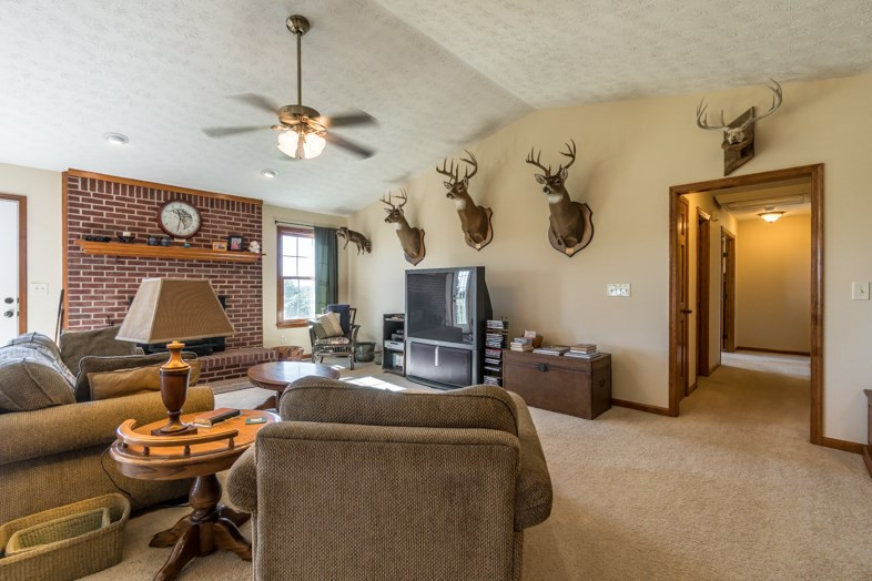 114 Moore Road Williamstown, KY 41097 - Photo 3 of 30 Gallery Image 3
