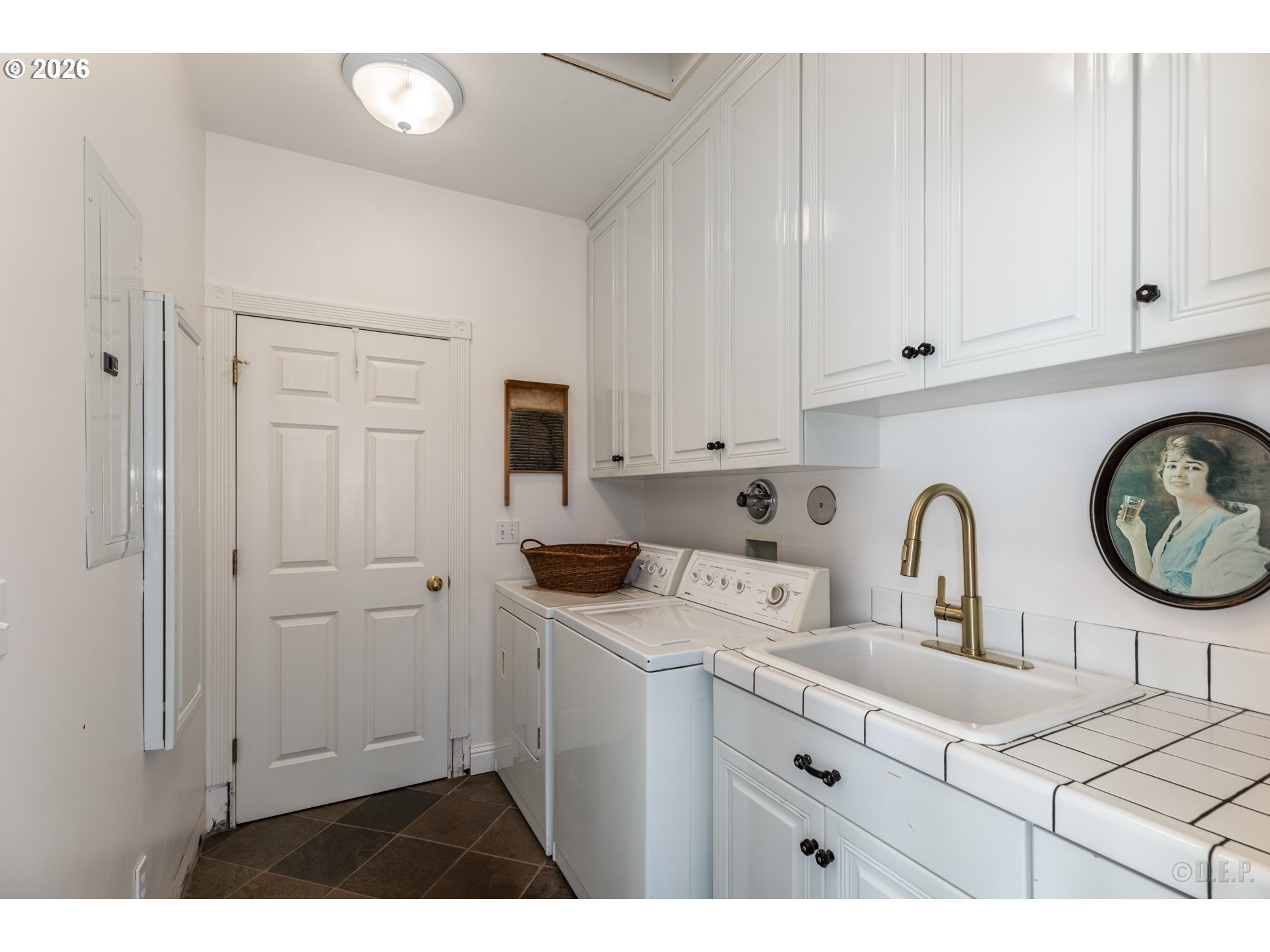34085 Berg Road Warren, OR 97053 - Photo 23 of 47 Laundry