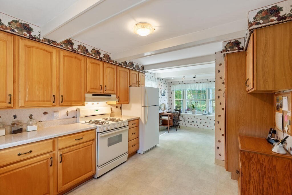 7 Tarr's Road Gloucester, MA 01930 - Photo 13 of 35 Gallery Image 13