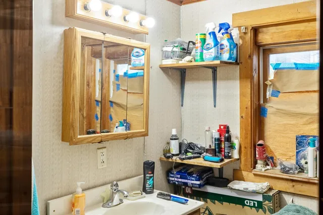 $99,900 | 2561 U.S. Rte 2, Alburgh, VT 05440