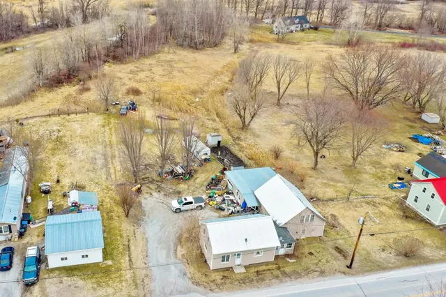 $99,900 | 2561 U.S. Rte 2, Alburgh, VT 05440