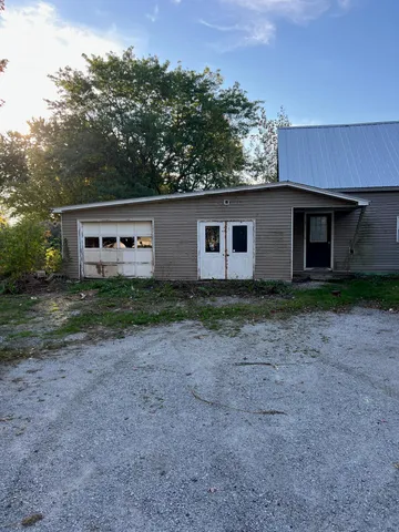 $99,900 | 2561 U.S. Rte 2, Alburgh, VT 05440