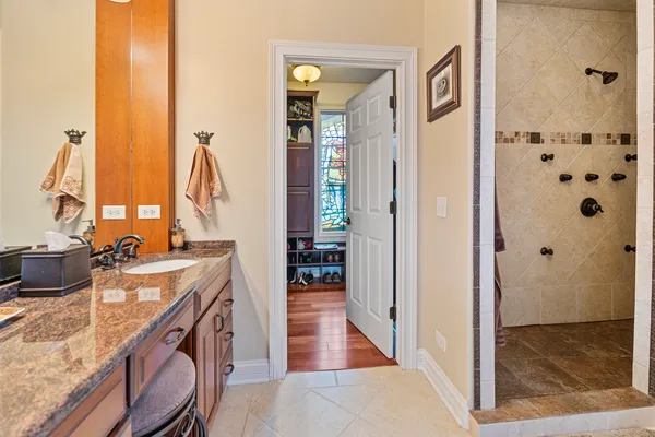 a view of entryway with wooden floor