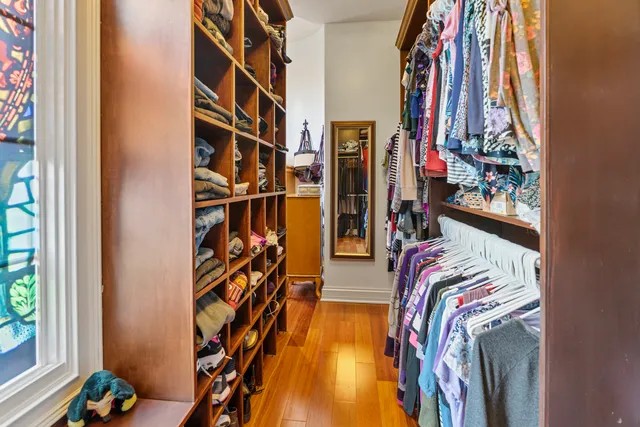 $1,200,000 | 4220 Northgate Drive, Spring Grove, IL 60081