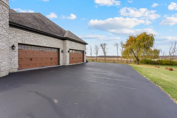 $995,000 | 4220 Northgate Drive, Spring Grove, IL 60081