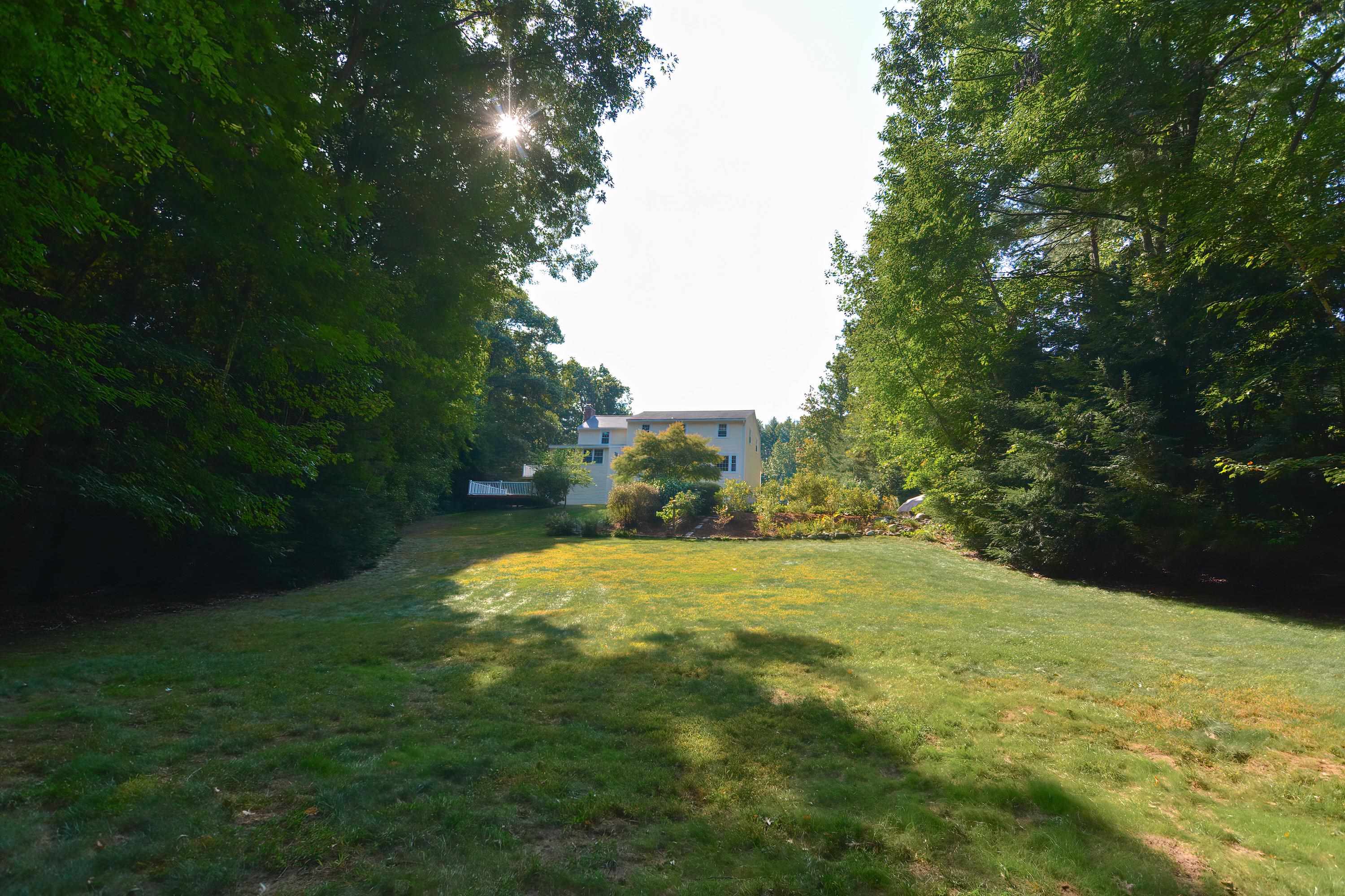 7 Dublin Road Windham, NH 03087 - Photo 13 of 38