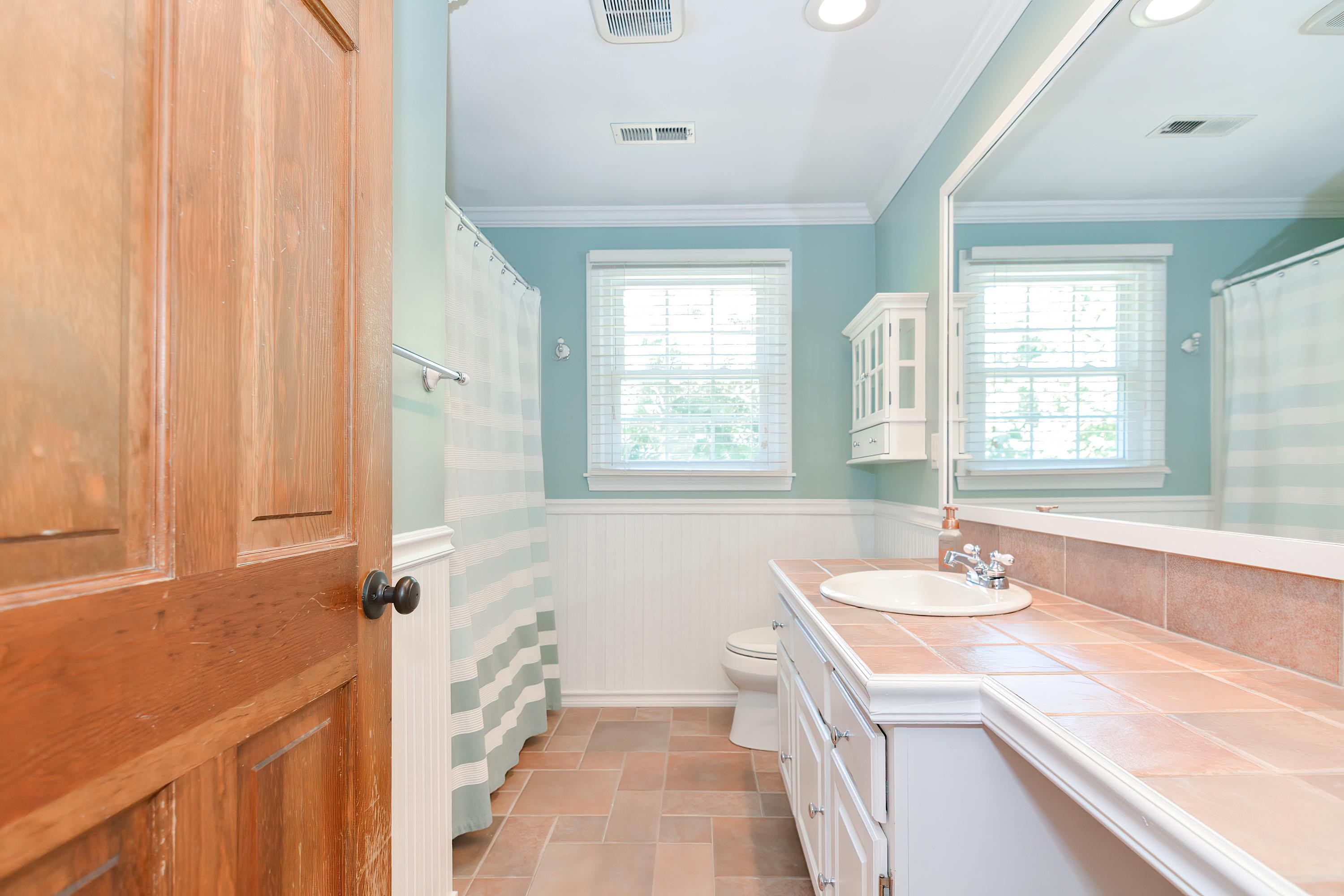 7 Dublin Road Windham, NH 03087 - Photo 16 of 38