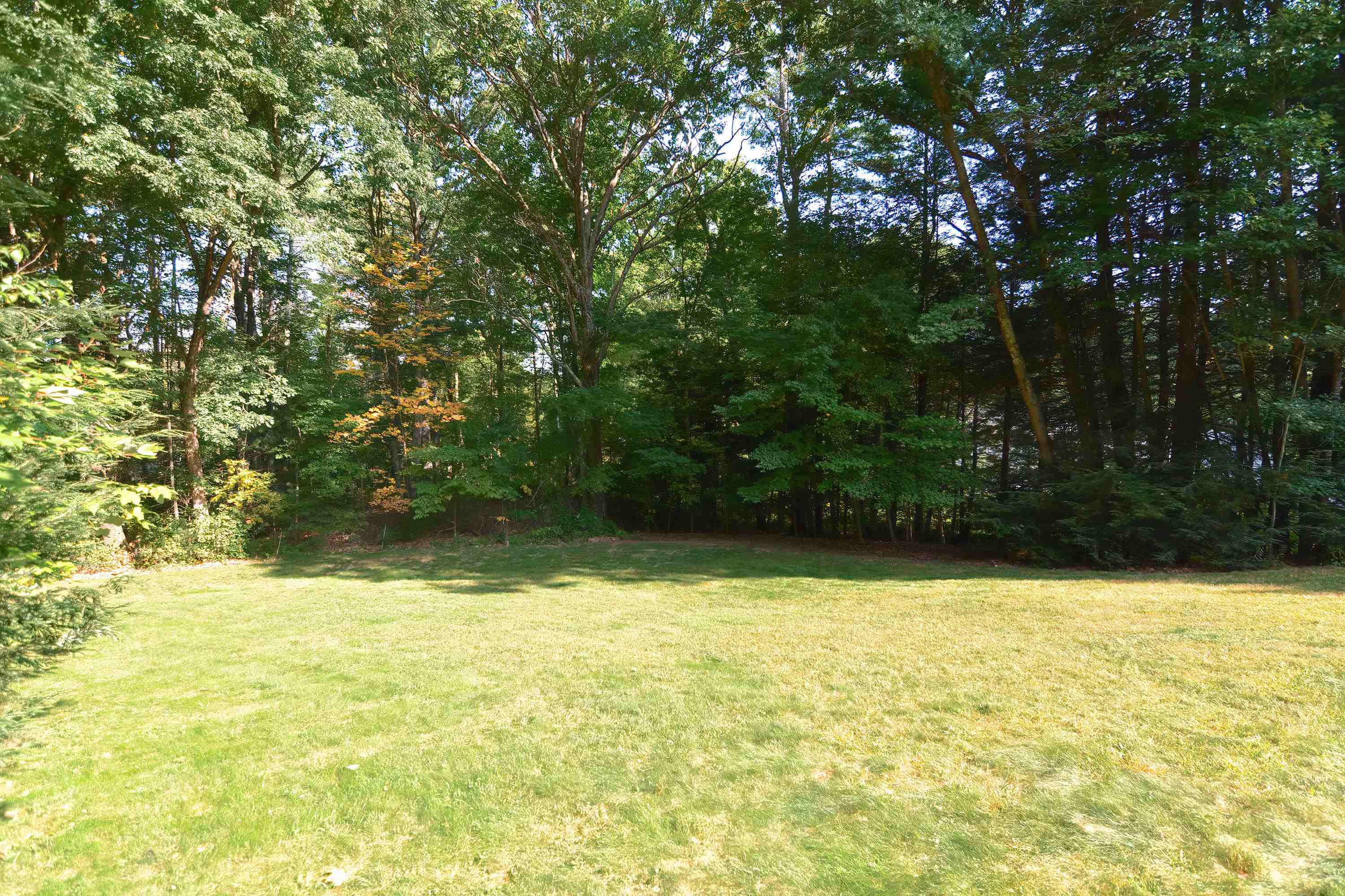 7 Dublin Road Windham, NH 03087 - Photo 29 of 38