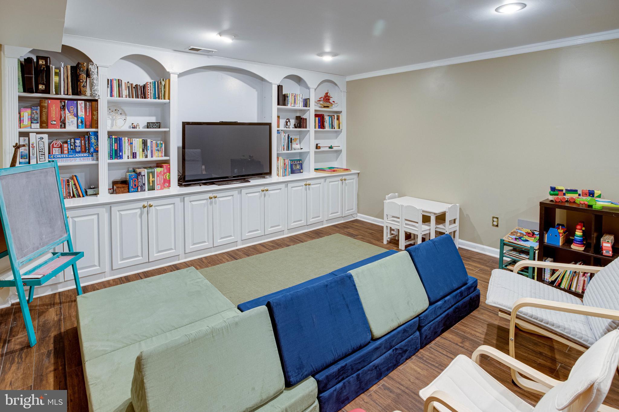1542 Deer Point Way Reston, VA 20194 - Photo 46 of 68 Expansive Recreation Room