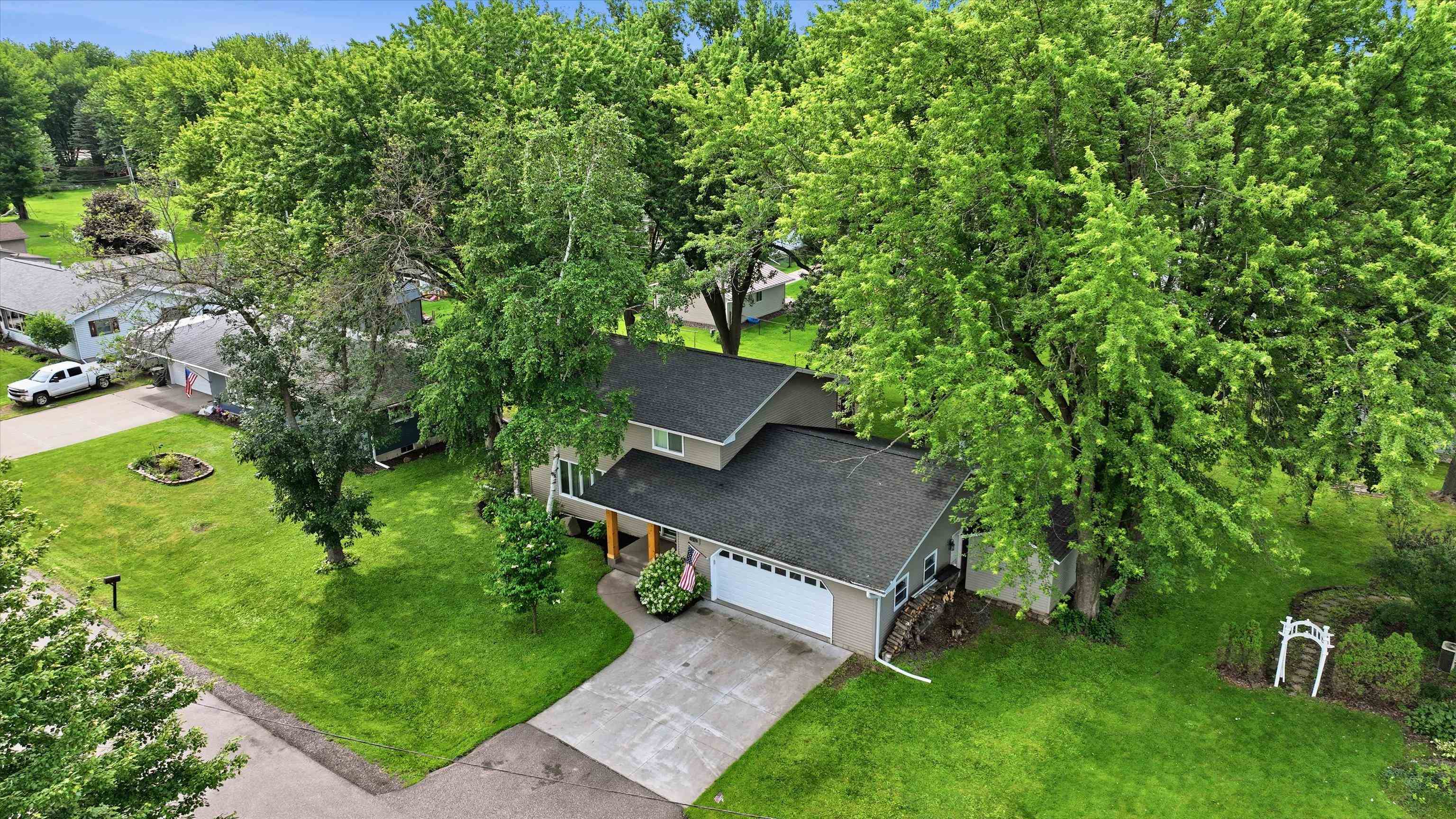 1222 East 18th Street Marshfield, WI 54449 - Photo 6 of 49