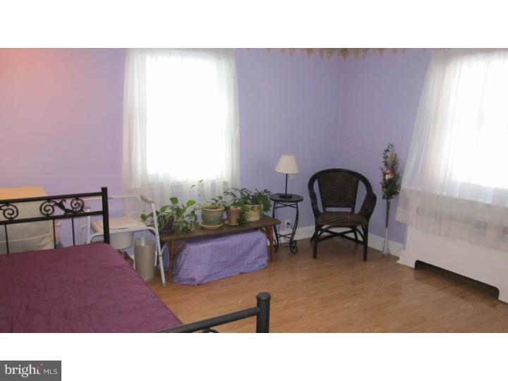 411 Longfellow Road Wyncote, PA 19095 - Photo 17 of 24