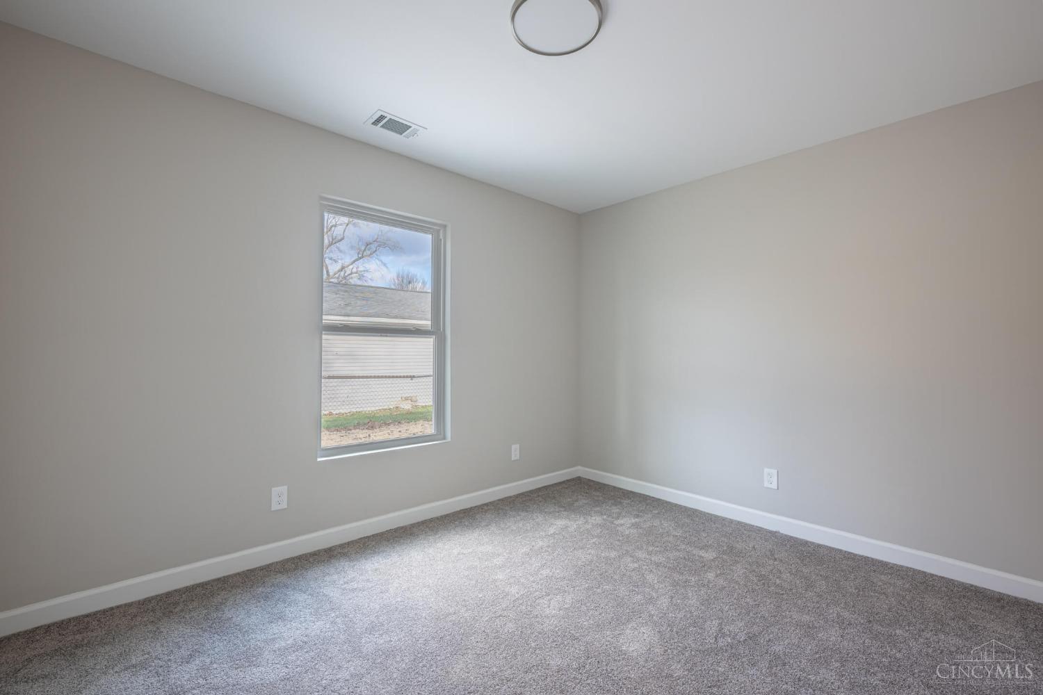 6605 Aljen Road Middletown, OH 45042 - Photo 10 of 21 Gallery Image 10
