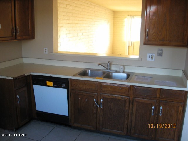 3538 South Mission Road, Unit A Tucson, AZ 85713 - Photo 4 of 15