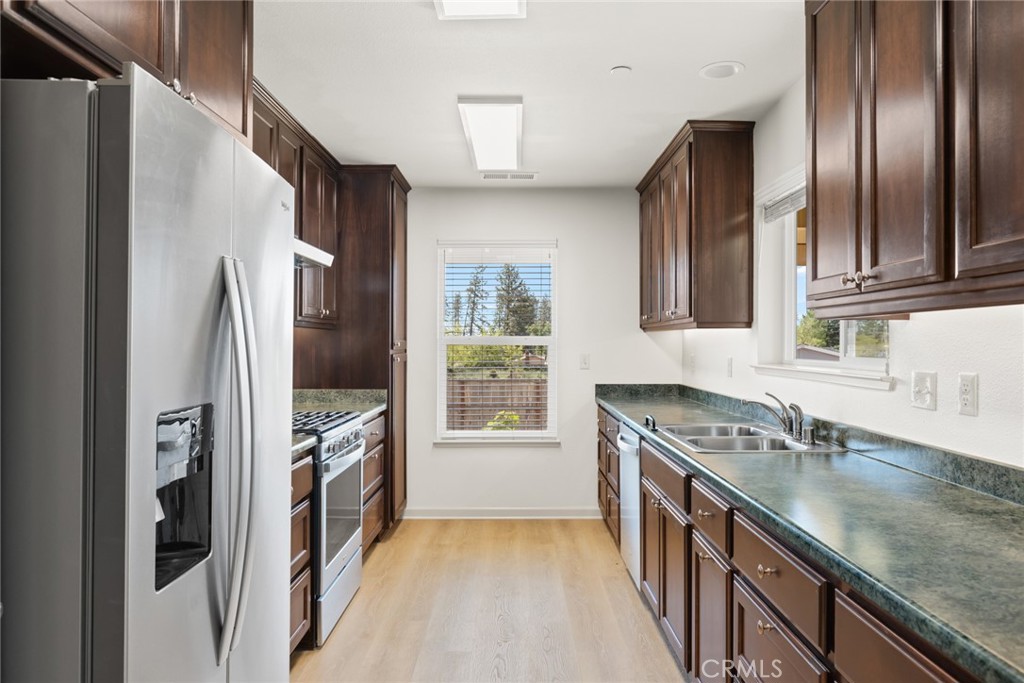 1448 Bille Road Paradise, CA 95969 - Photo 6 of 27