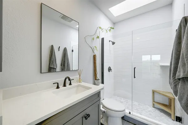 $3,100 | 1741 Spyglass Drive, Unit 119, Austin, TX 78746