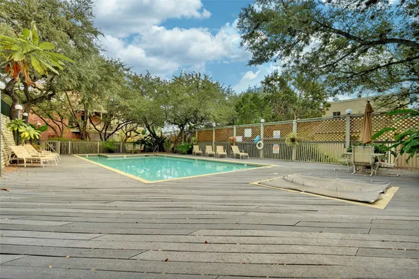 $3,100 | 1741 Spyglass Drive, Unit 119, Austin, TX 78746