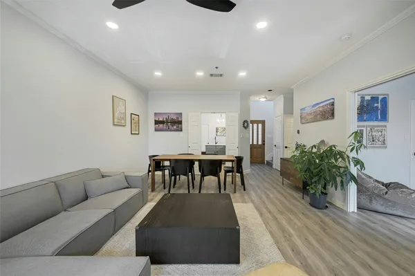 $3,100 | 1741 Spyglass Drive, Unit 119, Austin, TX 78746