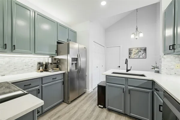 $3,100 | 1741 Spyglass Drive, Unit 119, Austin, TX 78746