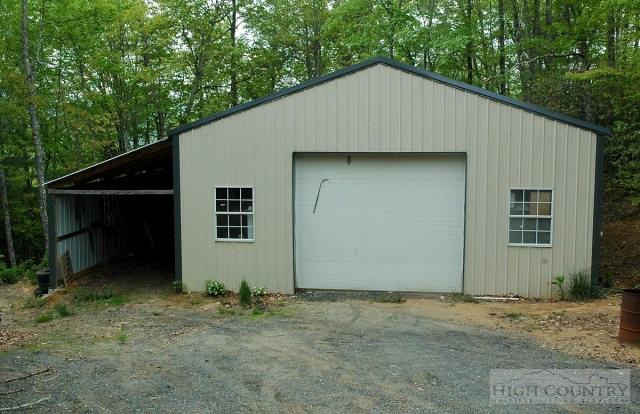 4040 Hardin Road Boone, NC 28607 - Photo 5 of 13 Gallery Image 5