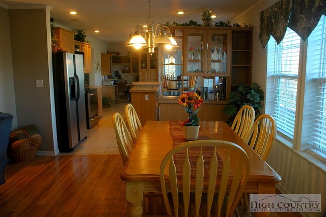 4040 Hardin Road Boone, NC 28607 - Photo 6 of 13 Gallery Image 6