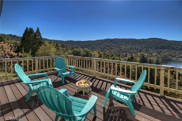 $799,000 | 404 Darfo Drive, Crestline, CA 92325