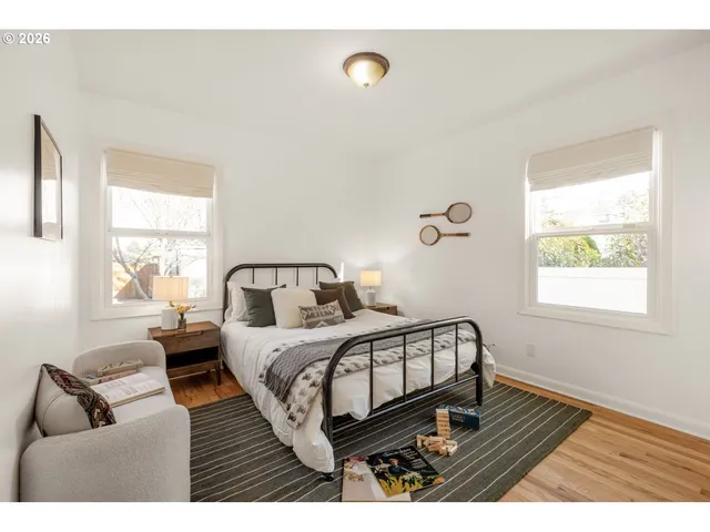 $599,900 | 4231 Southeast Long Street, Portland, OR 97206