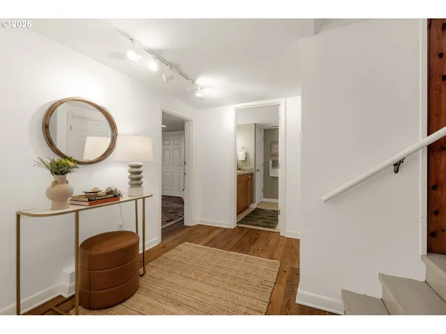 $599,900 | 4231 Southeast Long Street, Portland, OR 97206